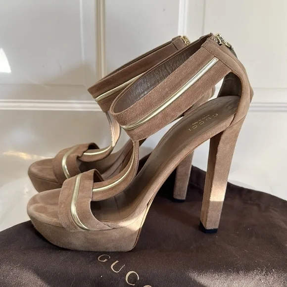 Gucci nude platform 4 1/2”. Size 38​​​​​​​​​​​​​​​ - Picture 3 of 8